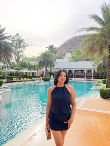 Young)↠Call Girls In gurgaon)✨9220980544 ⎠✨ Escorts