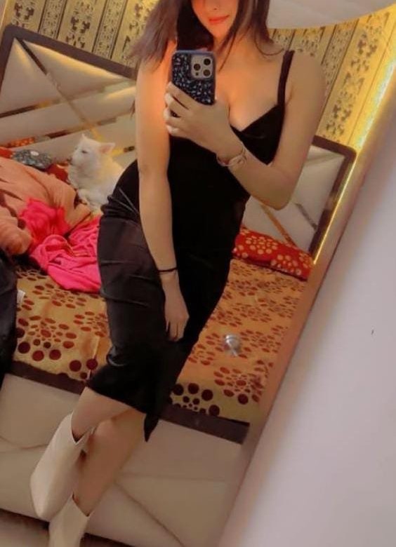 Call Girls in Kalindi Kunj Delhi | 8448224330