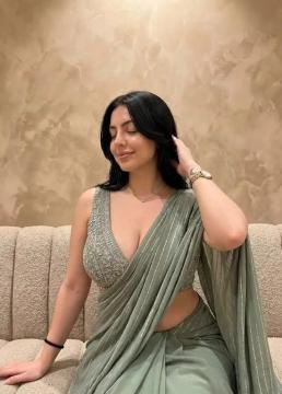 Call Girls In Palam Vihar Gurgaon Escort Service 8795839192