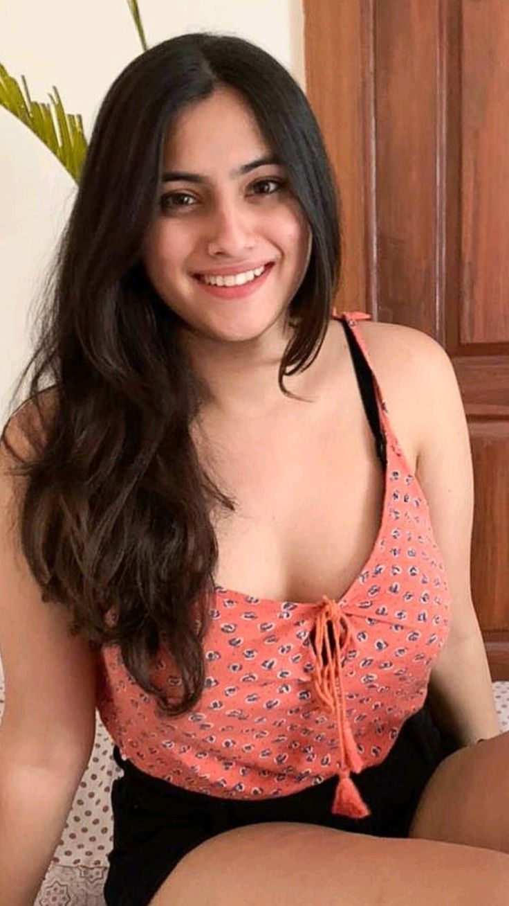 Call Girls In C R Park Delhi ߷ ~ 8447074457 ߷ ~ Delhi Escorts