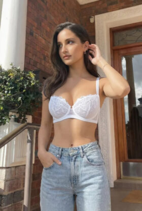 Delhi CaLL Girls Hotel galaxy⇆{ 9220980544 } दिल्ली Escorts SerVice