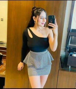 9220910337 Call Girls in Gurgaon Sector 37 Escorts