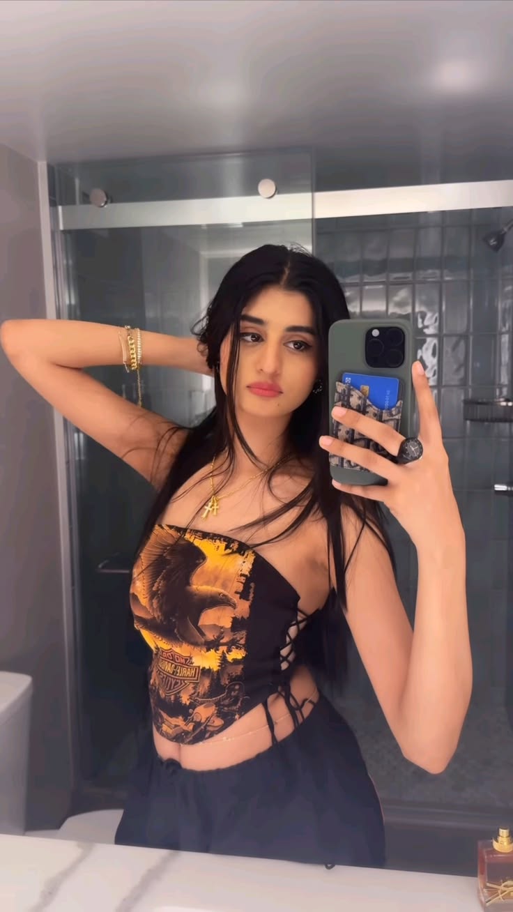 Young Call girls in Hotel Premium Suites Near Delhi Airport ꧁Delhi꧂ Jiya (+91)8826744196)