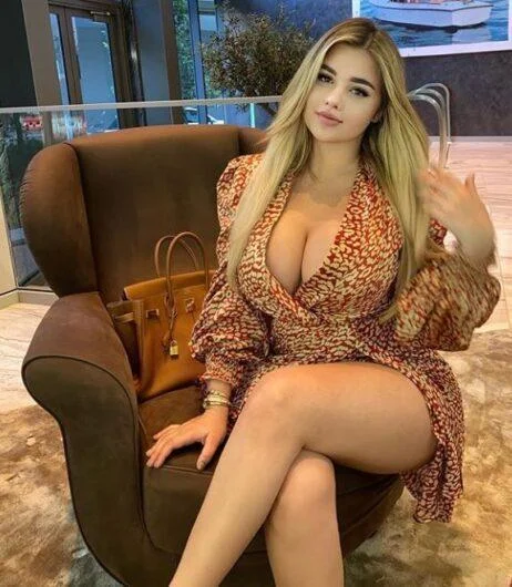Russian ↣Call Girls In The Grand Hotel New Delhi Vasant Kunj 9999275279 Escort Service