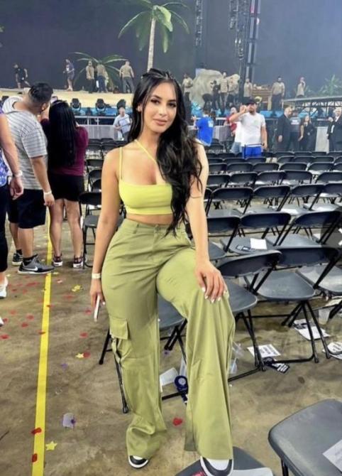 Young)↠Call Girls In Sector 34 Noida) ✨7303283898✨ Escorts Service