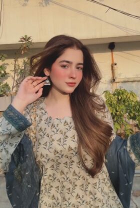 Young Call girls in Limewood Stay - Sector 29 Gurgaon ꧁Gurgaon꧂ (+91)8826744196)