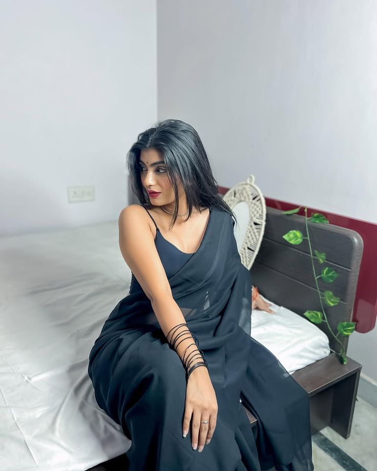 full enjoycall girl in Mayur Vihar꧁➥ 9953525677 Delhi Call Girls✔️Escorts