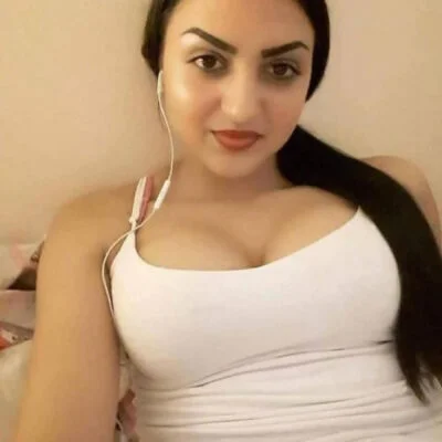 Call Girls In Sector 41 B Block Market Noida 8920285992 Delhi Escorts AA 24x7 Hours